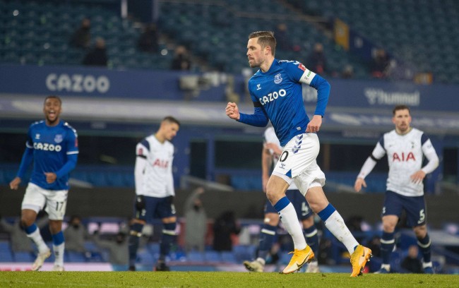 的表现堪称 的表现堪称